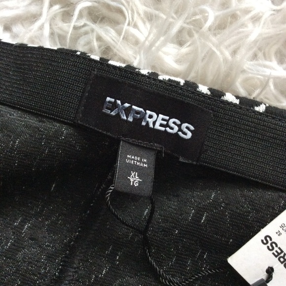 NWT Express Leopard Print Pull-On Ponte Skirt - Picture 6 of 6